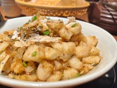 -吃饭皇帝大土家民族菜(荟聚店)