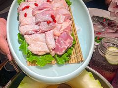-得意咚瓜·顺德鱼生·冬瓜火锅(深圳首店)