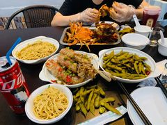 -三妹小龙虾·黄油蟹(华侨城总店)
