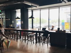 大堂-星巴克(天津工华道智慧山店)