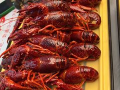 -肥肥虾庄·金牌油焖大虾(东湖欢乐谷店)