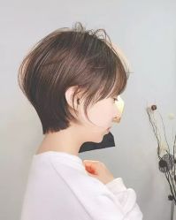 -尚逸国际护肤造型