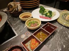 -牛YO寿喜烧·铁板烧和牛火锅自助(市府恒隆店)