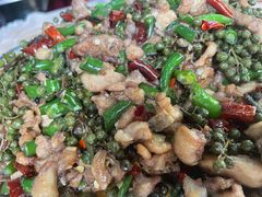 尖椒鸡-好地方花椒鸡