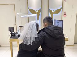 -珂兰钻石(美美2购物中心店)