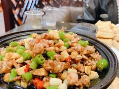 -唐师傅湘西名菜馆(武陵路店)