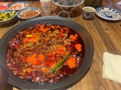 -旧街市鲜货老火锅(大光路店)