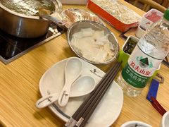 -杨老板·海鲜集市火锅·鲜切牛肉(中防万宝店)