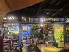 -酤居湖景音乐餐吧(安宁店)