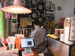 -熊猫一间店欧式奶茶铺