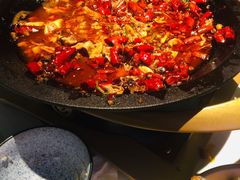 -鸣记脆皮烤鱼·海鲜烤鱼(三八广场店)