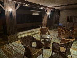 -鑫淼餐饮娱乐中心(江东街店)