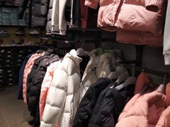 -斯凯奇(八达岭奥特莱斯店)