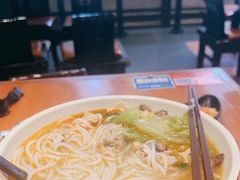 -老妈米线(港龙店)