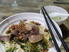-阿阳牛腩腌面店
