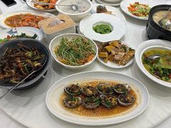 -沪华海鲜大酒楼(南汇店)