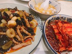鱼香肉丝-付掌柜在成都·热炒砂锅集(金禾店)