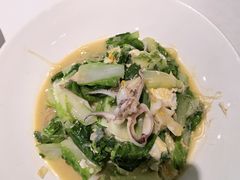 笔管小白菜-必点海鲜·海肠捞饭·鲅鱼水饺(滨江道店)