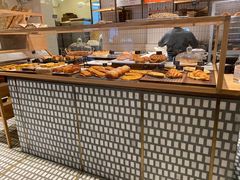 面包甜点陈列柜-Luneurs(幸福里店)