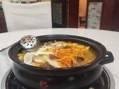 野生菌汤锅-菌之家·专业纯野生菌火锅·特色炒菌