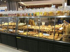 面包甜点陈列柜-山崎面包(百联世纪店)