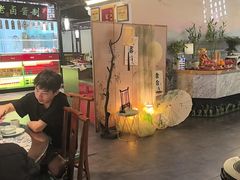 -卢大鲜鱼头捞饭(美利广场店)