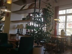 -雕刻时光咖啡馆(交大店)