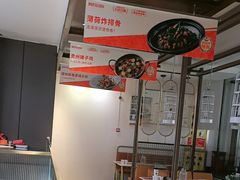 -阿瓦山寨·湘菜现炒·剁椒鱼头王(咸阳总店)