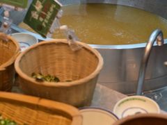 -云阿蛮云南生烫牛肉米线(奉贤路店)