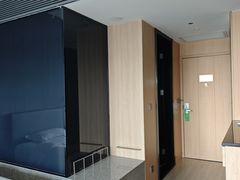 -上海虹桥西郊假日酒店