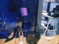 -BeLLE 百丽(上海月星环球港店)