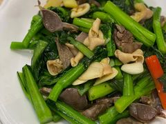 菜心炒鸡杂-瑞记湛江鸡饭店·粤西第一鸡(粤垦店)