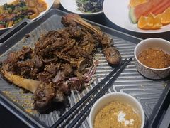 -羊门客在·烤盐池滩羊·川菜