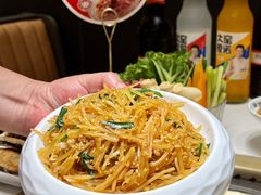 -锅当当铁锅炖烀饼王(长泰广场店)