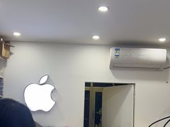 -修卜凡二手严选店·手机维修·回收租赁(川沙地铁站店)