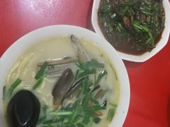 -三百碗宝应长鱼面(板仓街店)