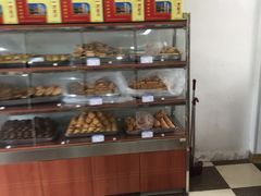 面包甜点陈列柜-一大糕点(纬六路店)