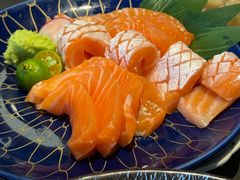 -铭牛烧肉·和牛海鲜自助(高新月牙湖店)