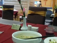 -安徽饭店·白鹭阁自助餐厅(梅山路店)