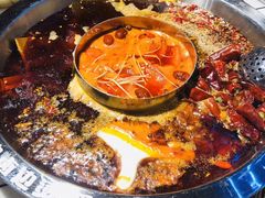 -贤合庄卤味火锅(时代广场店)