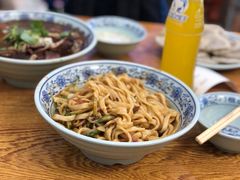 -门框胡同百年卤煮(新街口店)