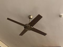-绍兴鉴湖君澜大酒店