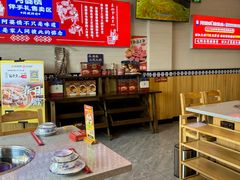 -阿婆情腊排骨火锅(金虹路店)