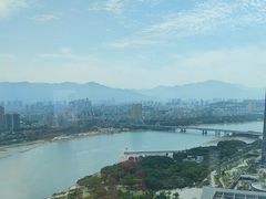 -三迪希尔顿酒店欢厨自助餐厅·高空闽江全景