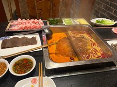 -百年川椒重庆老火锅(光谷店)