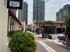 -佛罗伦萨小镇广佛名品奥特莱斯(疏港路店)