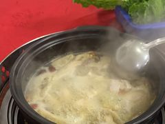 -花苑美食横琴生蚝火锅(拱北粤华路店)