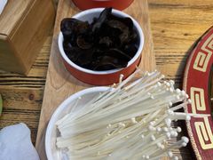 -张一锅筋头巴脑(白塔堡店)