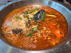 -野山舂·贵州现舂酸汤牛肉(鸿通城店)