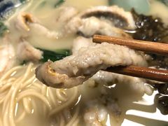 招牌黄鱼面-明呈黄鱼面馆(斜土路店)